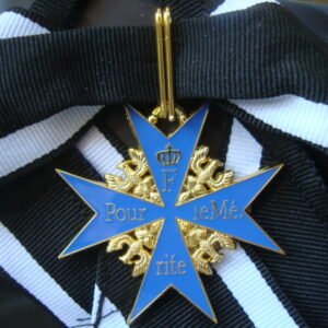 Pour le Mérite center loop with Prussian ribbon with ties